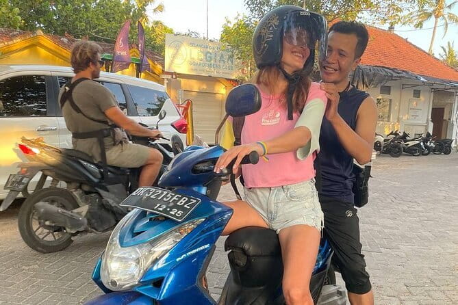 2 Hours Private Scooter Lesson in Bali - Intersections and Main Roads: Learning Safer Habits in Bali Traffic