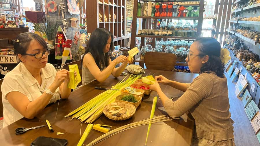 Bali: Canang Sari Offering Making Workshop - Should You Book a Canang Sari Offering Making Workshop?
