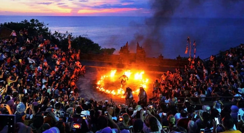 Bali: Customised Uluwatu Tour With Transfer Drop off/Pick up - Practical tips so your day runs smooth