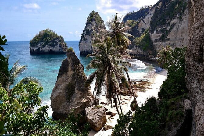 Bali Day Trip: Bali Instagram Tour (All Inclusive & Private) - Lereng Agung Ristorante lunch stop: get fed before the adrenaline