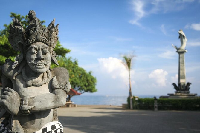 Bali Dolphin Lovina tour and Ulundanu Beratan - Key highlights worth waking up for