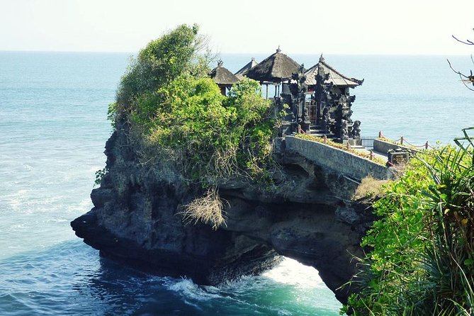 Bali Half Day Tour - Taman Ayun temple, Alas Kedaton,Tanah lot sunset Dinner - The Included Sunset Dinner: Indonesian Food After the Views
