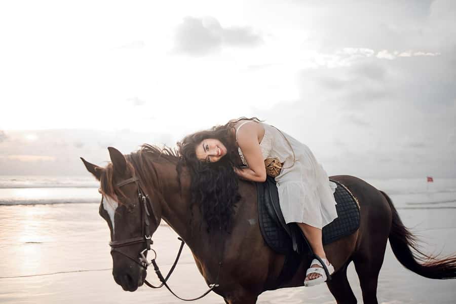 Bali: Horse Riding Tour on Seminyak Beach Include Transport - What to wear and bring so you don’t feel awkward on a horse