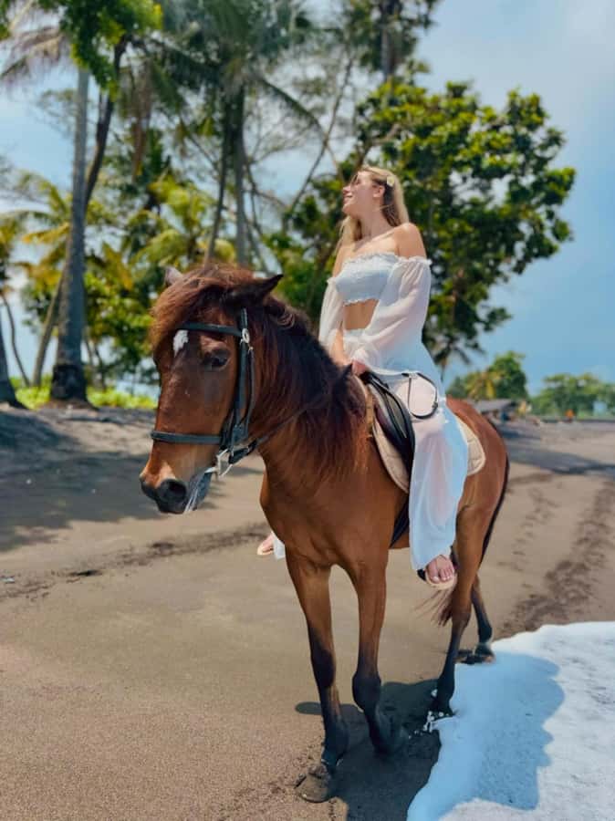 Bali: Horseback Tour Through Saba Beach and Local Temples. - Saba Beach on a Horse: Why This Ride Feels Special