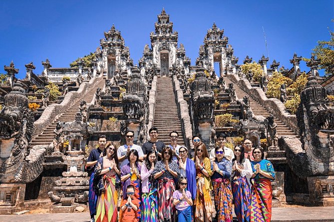 Bali Instagram Tour - Lempuyang Bali Gate of Heaven - Ubud route: Tegalalang terraces, Tegenungan waterfall, and arts stops