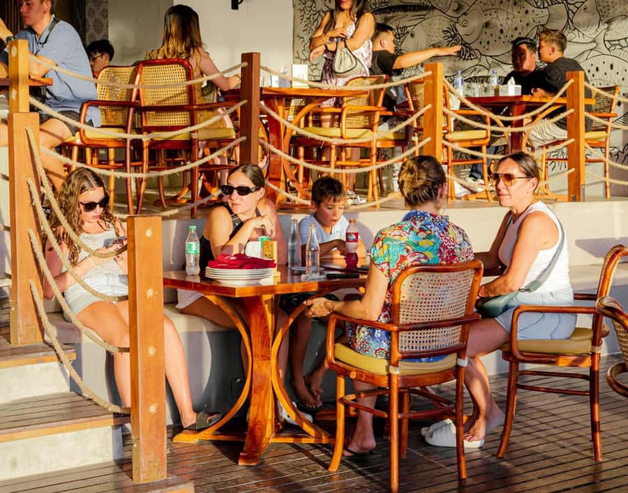 Bali: Jimbaran Seafood Market Tour with Sunset Dinner - Pickup options and getting back to your hotel without drama
