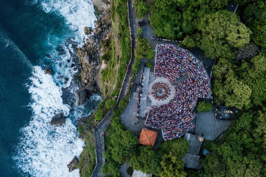 Bali: Kecak Fire Dance Entry Ticket and Uluwatu Temple - Jimbaran Beach Dinner: The Seafood Finale After the Show