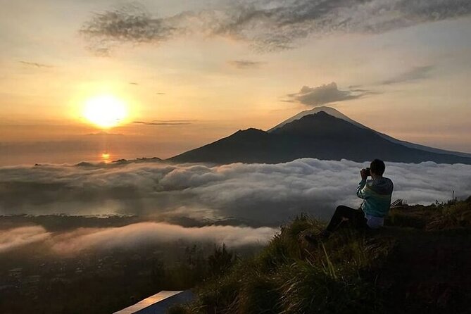Bali Mount Batur Sunrise Hike and Natural Hot Spring - Natural hot springs at 10:00: where your legs finally cool down