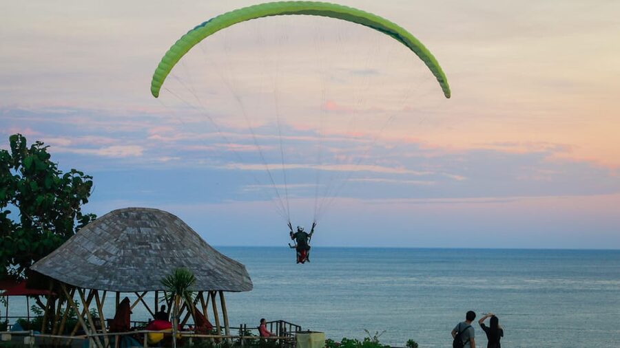 Bali: Nusa Dua Tandem Paragliding with Certified Pilot - Getting Ready at Riug Paragliding (Gunung Riug Takeoff)