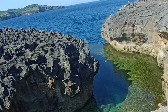 Bali Nusa Penida West Private All-Inclusive Tour - Angel’s Billabong: when the tide and rocks do the work