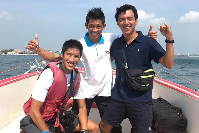 Bali Parasailing Adventure,Banana Boat,Jet Ski and Donut Boat with Transfers - Showers, Lockers, and Dry Clothes After the Fun