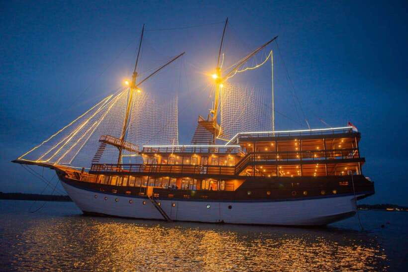 Bali Phinisi Cruise: Sunset Dinner with Live Music & Buffet - Key things to know before you go