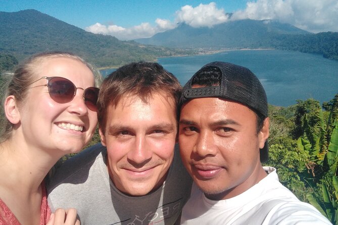 Bali Private Tour Service | Best Bali Driver for your Trip in Bali - How the car day runs: air-con, bottled water, pacing, and less stress