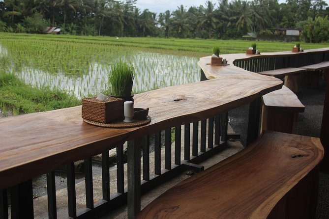 Bali Rafting Including Lunch and Transport - Indonesian buffet lunch, shower time, and waterproof gear