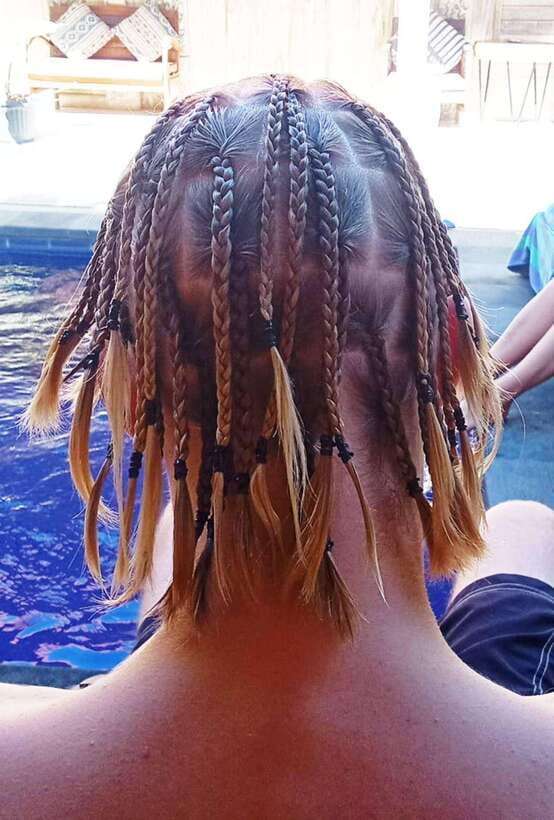 Bali's Hair Braiding Service: Expert Braids at Your Doorstep - Arrival and Setup at Your Hotel or Villa