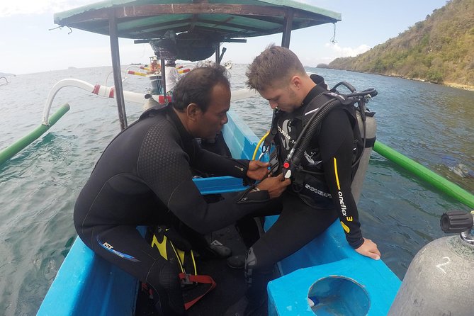 Bali Scuba Diving at Padang Bai for Certified Diver - Lunch and shore time: the part people forget to value