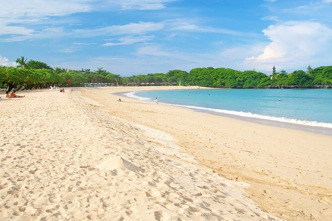 Bali Shore Excursion: Nusa Dua Beach Half Day Tour - Getting There: Benoa Pickup in a Toyota or Suzuki Minivan