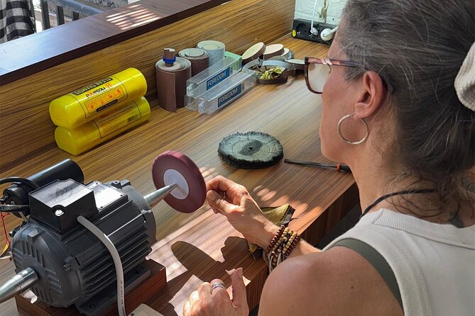 Bali: Silver Jewelry Making Class in Seminyak and Legian - Meeting the Silversmiths: Patient Guidance and Safety Focus