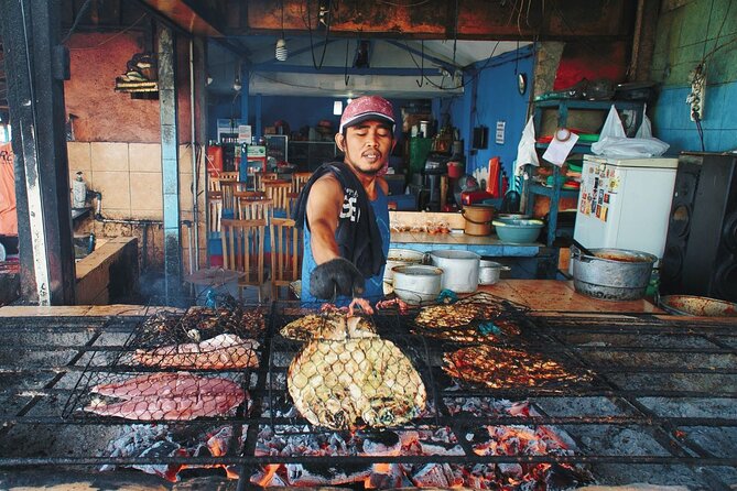 Bali Small Group Street Food Tour - Kreneng Market and the local Eat Street: the sweet spot behind the tourist zone