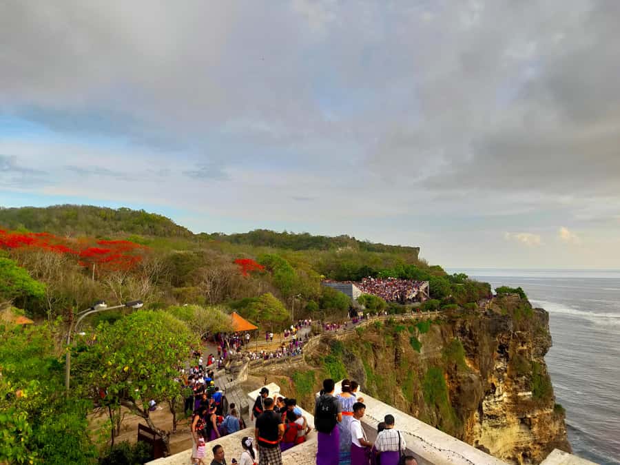Bali: South Kuta, GWK, Uluwatu Temple, and Water Sport - Jimbaran Beach seafood dinner: romantic finish, with one honest caveat