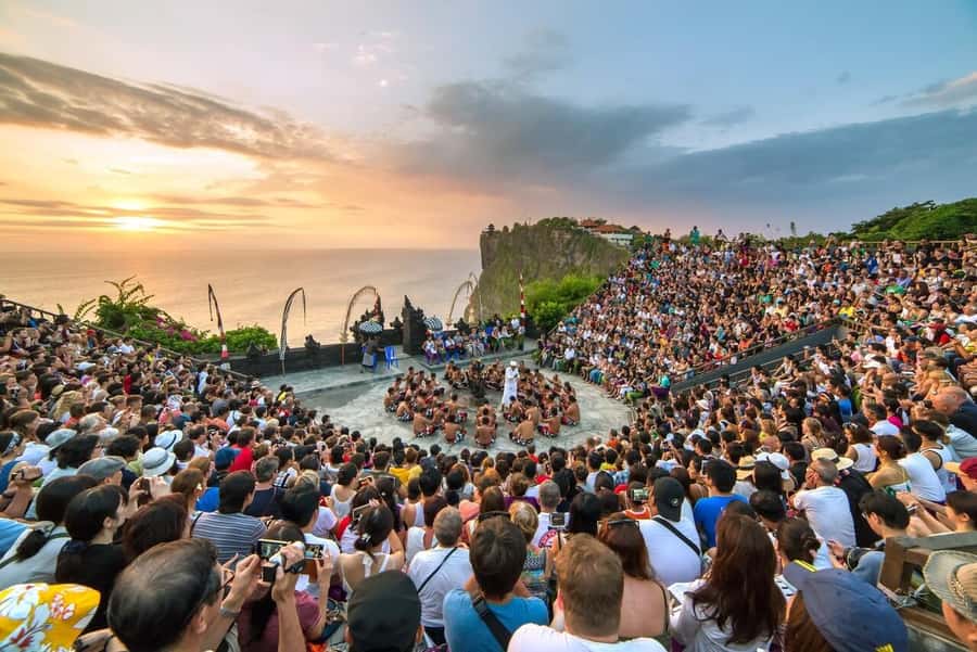 Bali: Sunset Uluwatu Temple & Kecak Fire Dance Private Tour - Private tour flow and skip-the-line access: what you gain