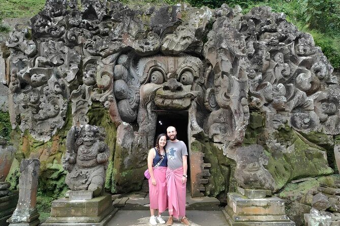 Bali Tour : Best Attractions in Ubud with Rice Terrace - Stop 3: Tegalalang Rice Terrace for the classic layered view
