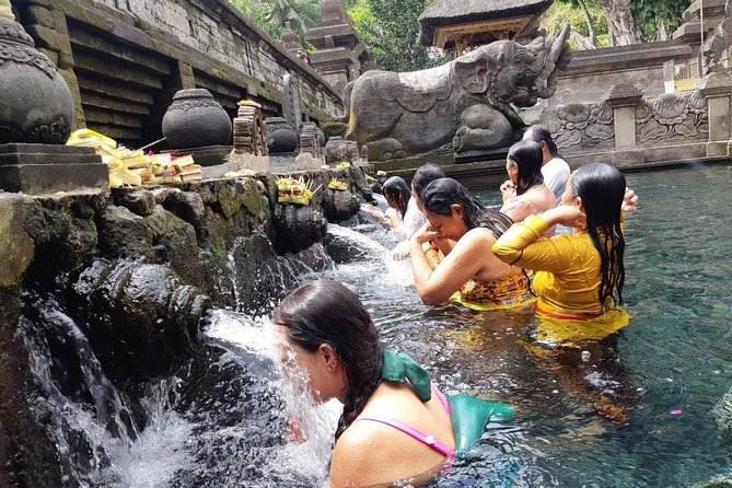 Bali Tour: Ubud Most Popular Place - Ubud’s art market and Puri Ubud palace time