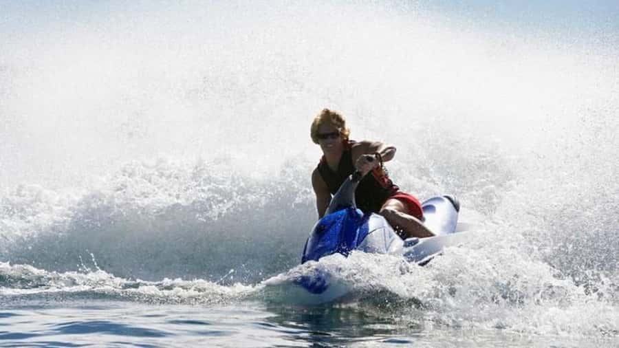 Bali: Watersport Tanjung Benoa Adventure Package - The Banana Boat Ride: Quick, Loud, and Very Splashy