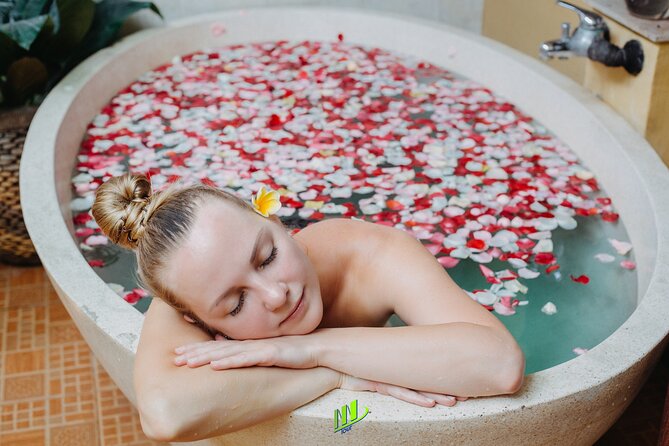 Balinese Traditional Massage and SPA Treatment 2 hours including pick up hotel - The yogurt moisturizer finish (and why it feels like a real “spa day”)