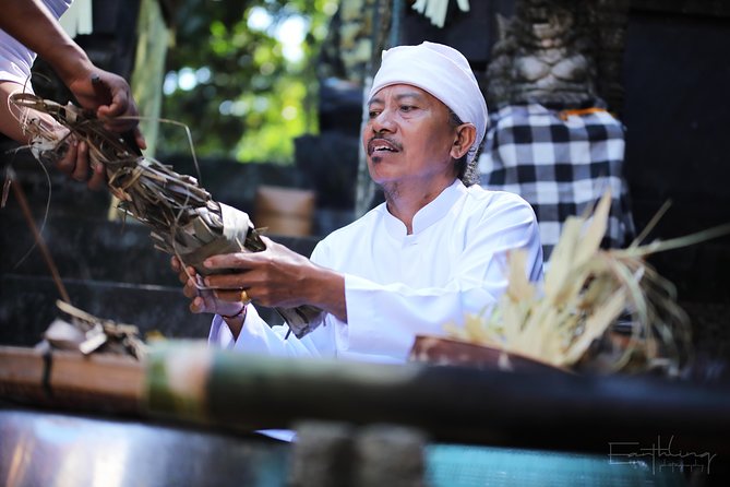 Balinese Village Experience - Temple time: cleansing ceremony and how the day turns spiritual