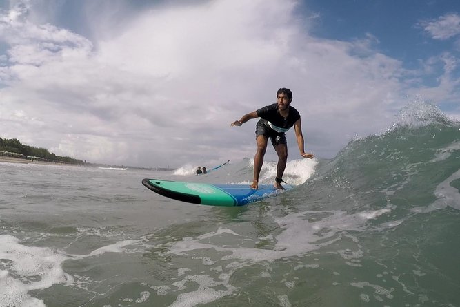 Beginners Private Surf Lessons - Equipment provided: travel lighter, start sooner