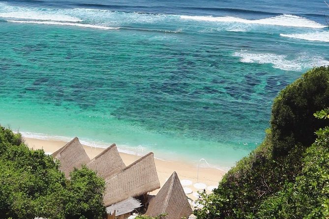 Best Bali Beaches - Uluwatu Temple - FREE Wi-Fi - Padang Padang Beach: surf culture plus movie-fame energy