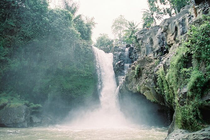 Best Day Tour - #3 World Cleanest Traditional Village - Tegenungan Waterfall: A First Stop That’s All About Views
