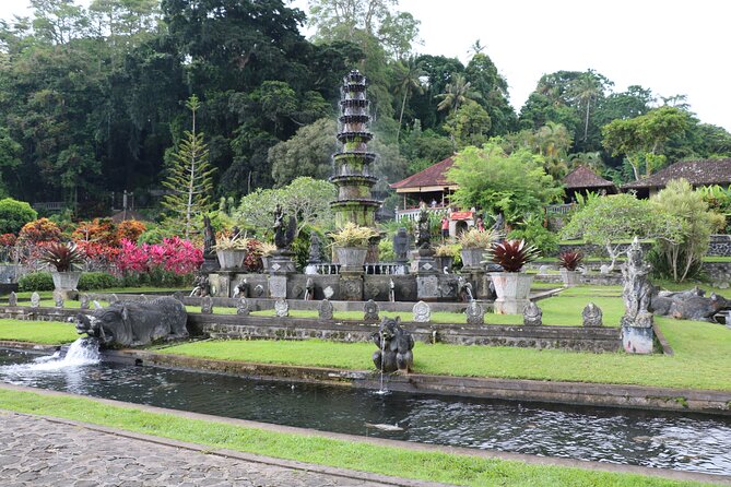 Best of Instagram Tour: Gate of Heaven, Tirta Gangga, Bali Swing - Private guide care: the names that keep showing up