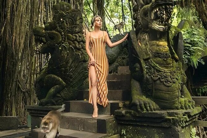 Best Of Ubud Private Day Tour With Local Guide - Batuan Temple: Local Balinese Hindu Details Without the Tourist Noise