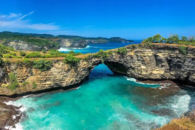 Day Trip to Nusa Penida with All Inclusive - Kelingking Beach: the T-Rex cliff shape you’ll recognize fast