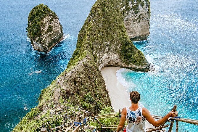 Day Trip to Nusa Penida with All Inclusive - Crystal Bay: sand, palms, and reef-view snorkeling energy