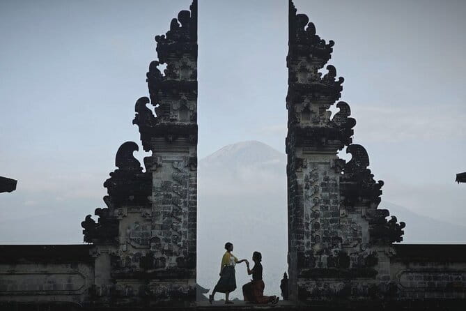 Exclusive Bali: Gates of Heaven, Tirta G - Private & All-Inc - Tirta Gangga Water Palace: Royal Gardens and Shimmering Water