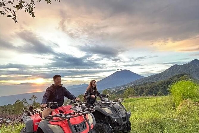Explore The Arts and Tourism Village in Ubud - Sacred Monkey Forest Sanctuary: temple and mac queens in one area