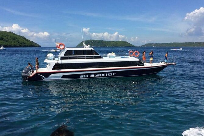 Fast Boat Transfer: Sanur to Nusa Penida by Penidago - Nusa Penida arrival: shoreline steps, dust, and how to manage it
