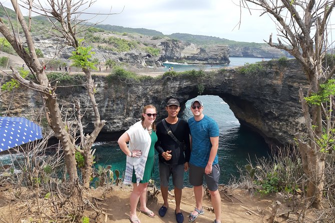 Full-Day Nusa Penida Island Private Tour with Local Guide - Kelingking Cliff: The Viewpoint That Defines West Penida