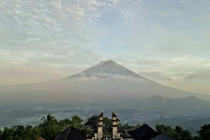 Gate of Heaven and the Amazing East Bali - Lempuyang Temple and the Gate of Heaven Visit