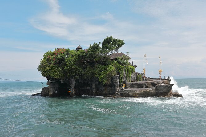 Half-Day Private Tanah Lot Sunset Tour - Taman Ayun Temple: a calm royal water-garden opener