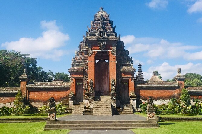 Half-Day Private Tanah Lot Sunset Tour - Batu Bolong Temple: the hollow-rock cliff moment