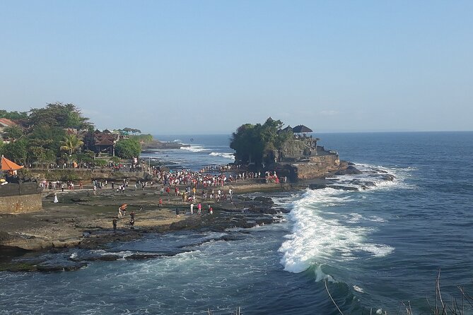 Half-Day Private Tour to Tanah Lot and Bali Royal Temple - Tanah Lot Temple: seafront views, sea-god symbolism, and sunset energy