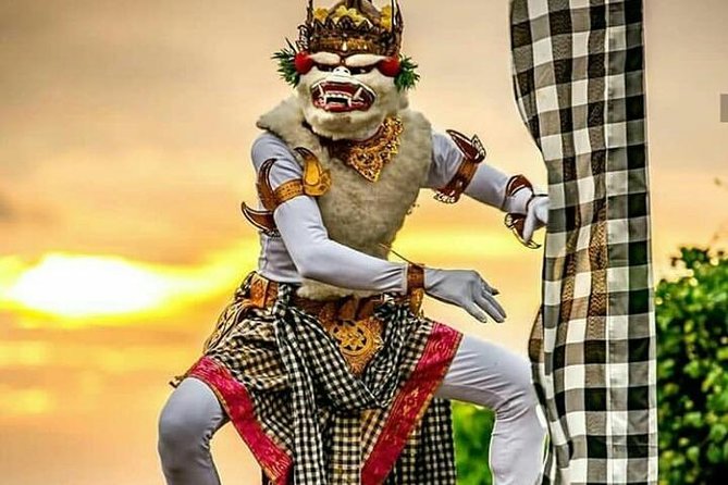 Kecak fire dance and uluwatu temple tour - free wifi - The one thing that can make or break your day: timing and ticket flow