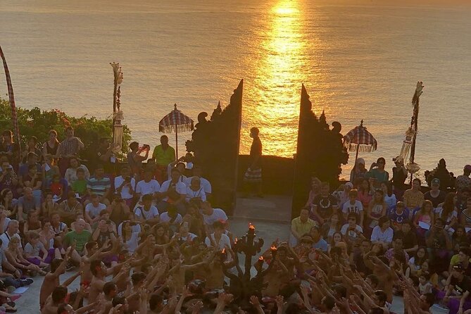 Kecak Fire Dance and Uluwatu Temple with Private Car Service - Uluwatu Temple: what you will notice when you arrive at the cliffs