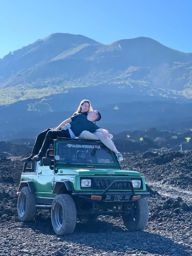 Mount batur: sunrise tour by 4wd & black lava - The sunrise jeep point: where the waiting becomes the show
