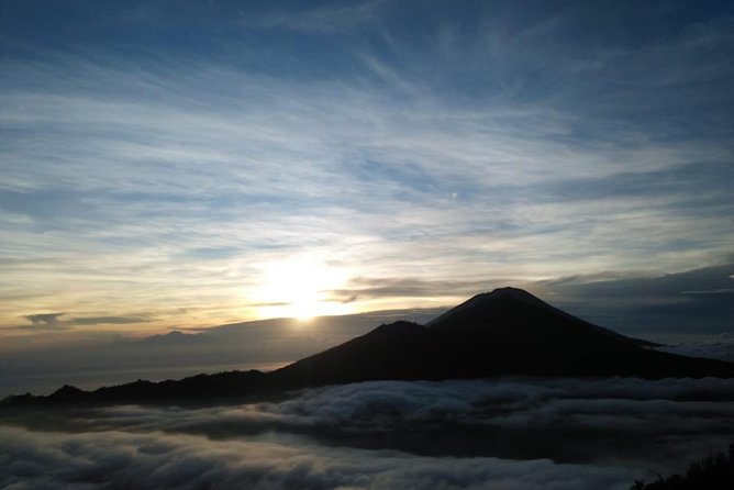 Mount Batur Volcano - Sunrise Trekking with White Water Rafting - Summit Breakfast + Sunrise Views Over Lake Batur