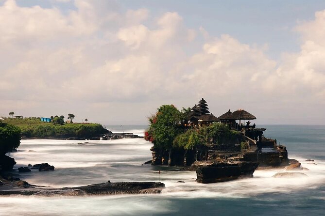 Northern Bali Tour - Private Full Day Tour - All Inclusive - Taman Ayun Temple: the royal water temple that sets the tone